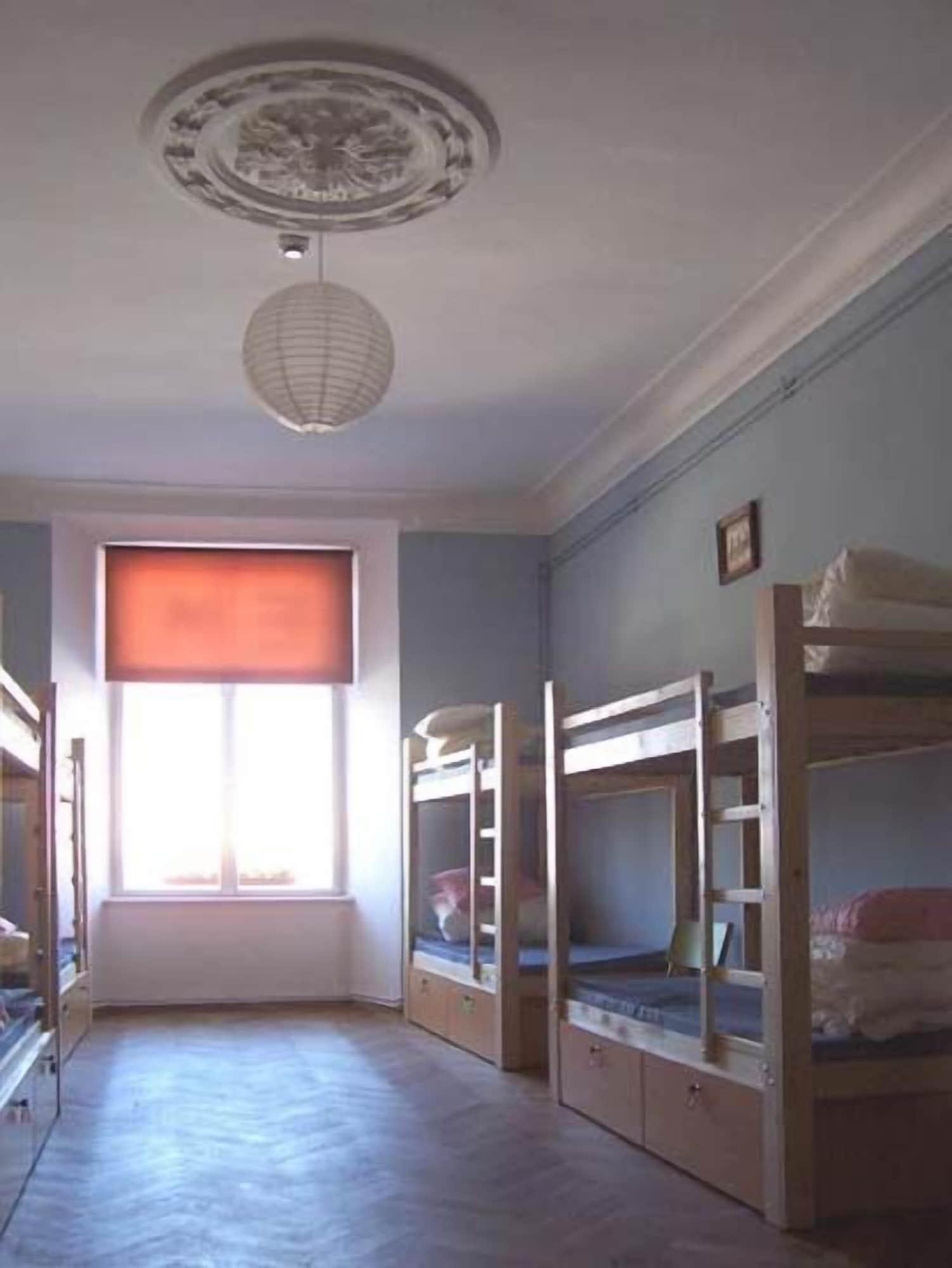 Hostel Rynek 7 Cracovie Extérieur photo